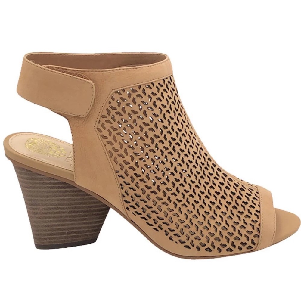 Vince Camuto Perforated Leather Peep Toe Sandals Dastana Nude